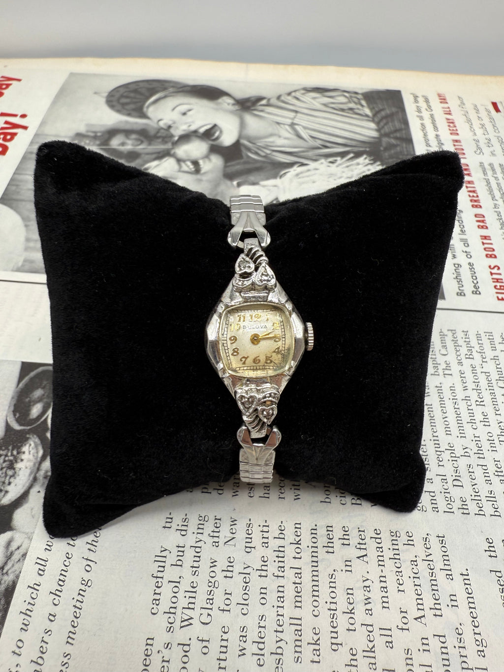 Vintage 1940's BULOVA Silver Mechanical Ladies Watch