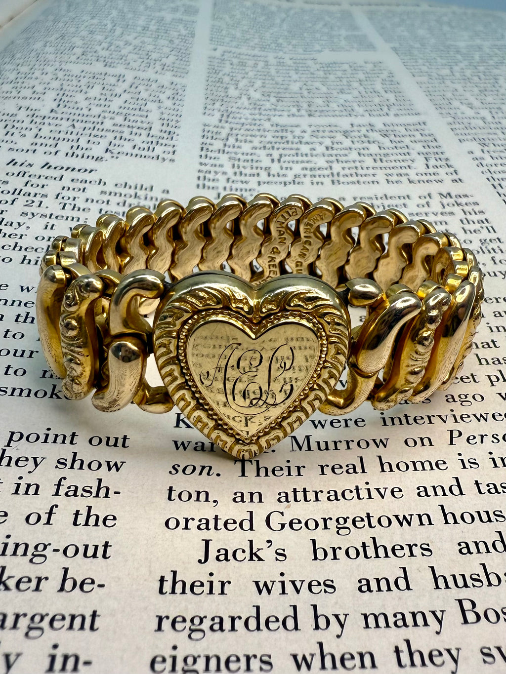 1940s American Queen Pitman & Keeler Sweetheart Expansion Bracelet