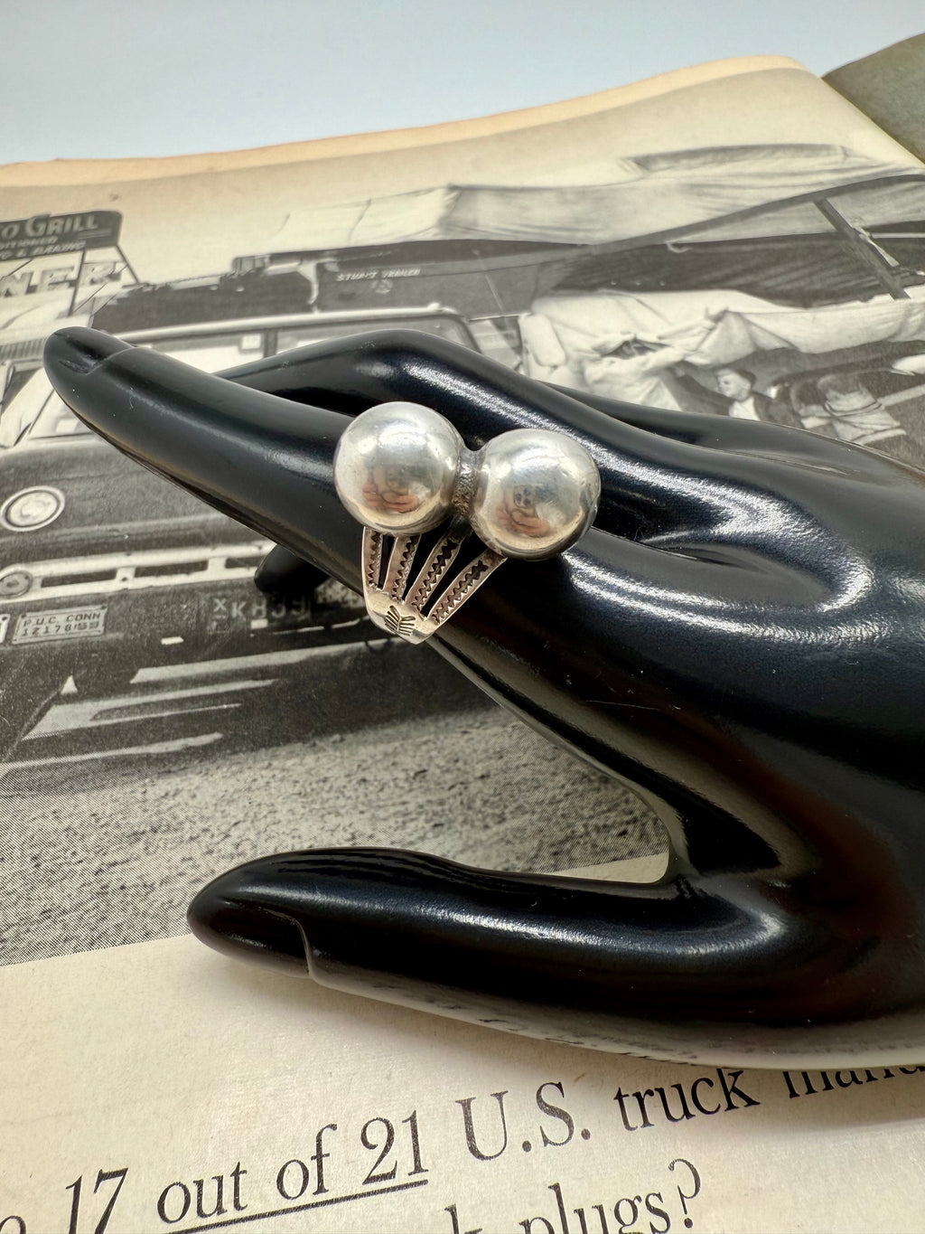 Vintage Sterling Silver Two Balls Ring Size 7