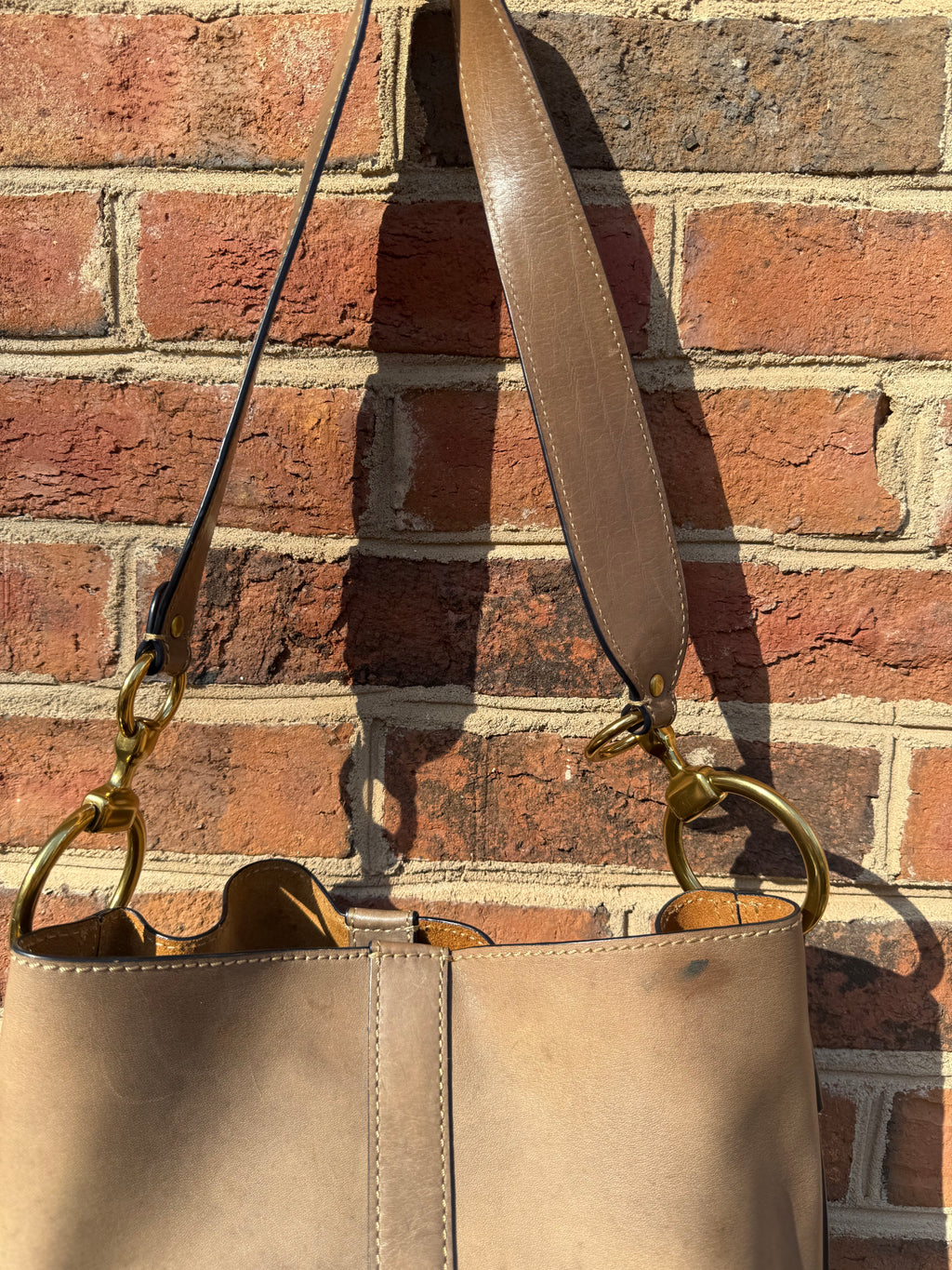 Frye Illana Taupe Leather Bucket Bag Purse Handbag