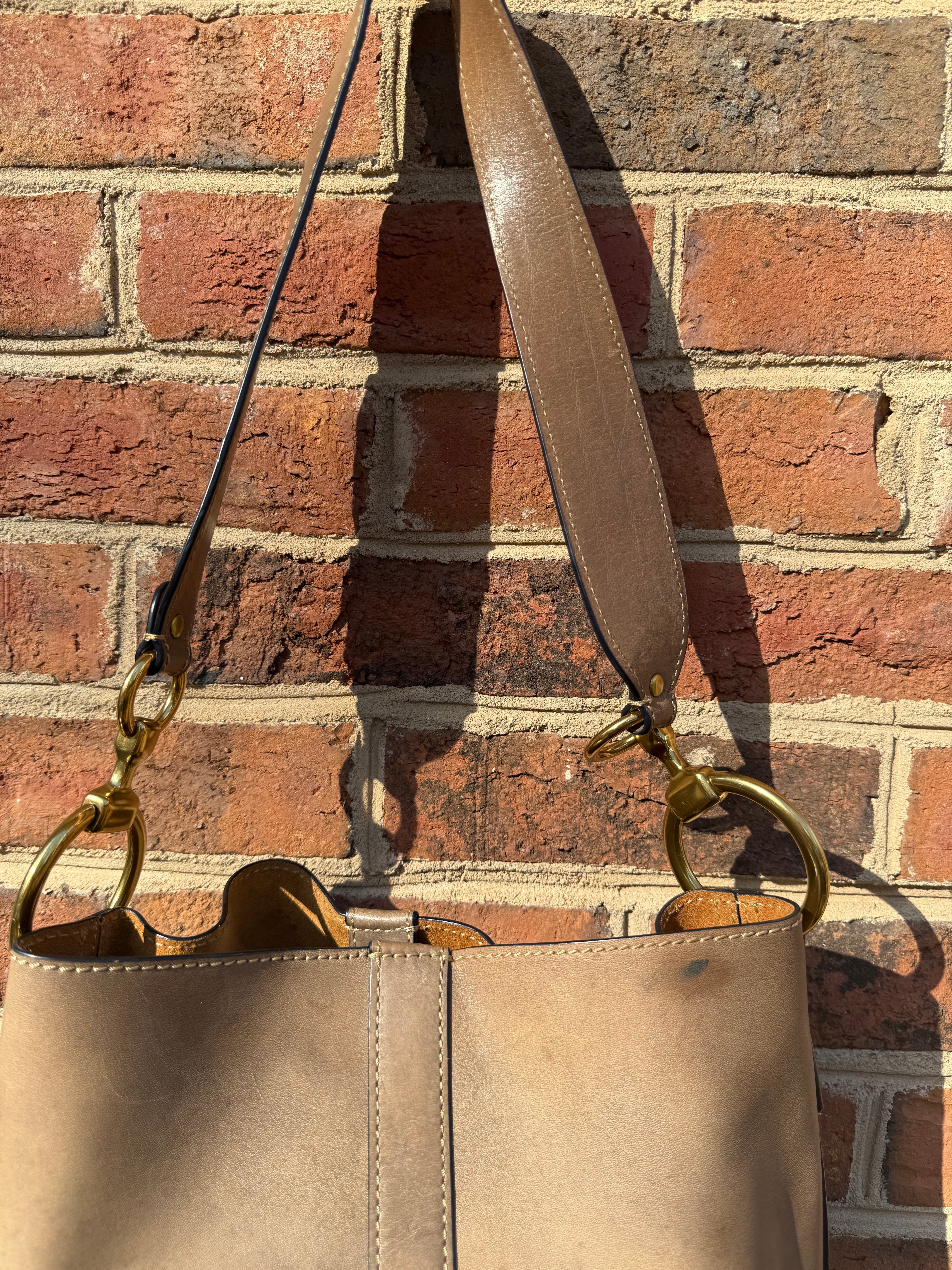 Frye Illana Taupe Leather Bucket Bag Purse Handbag