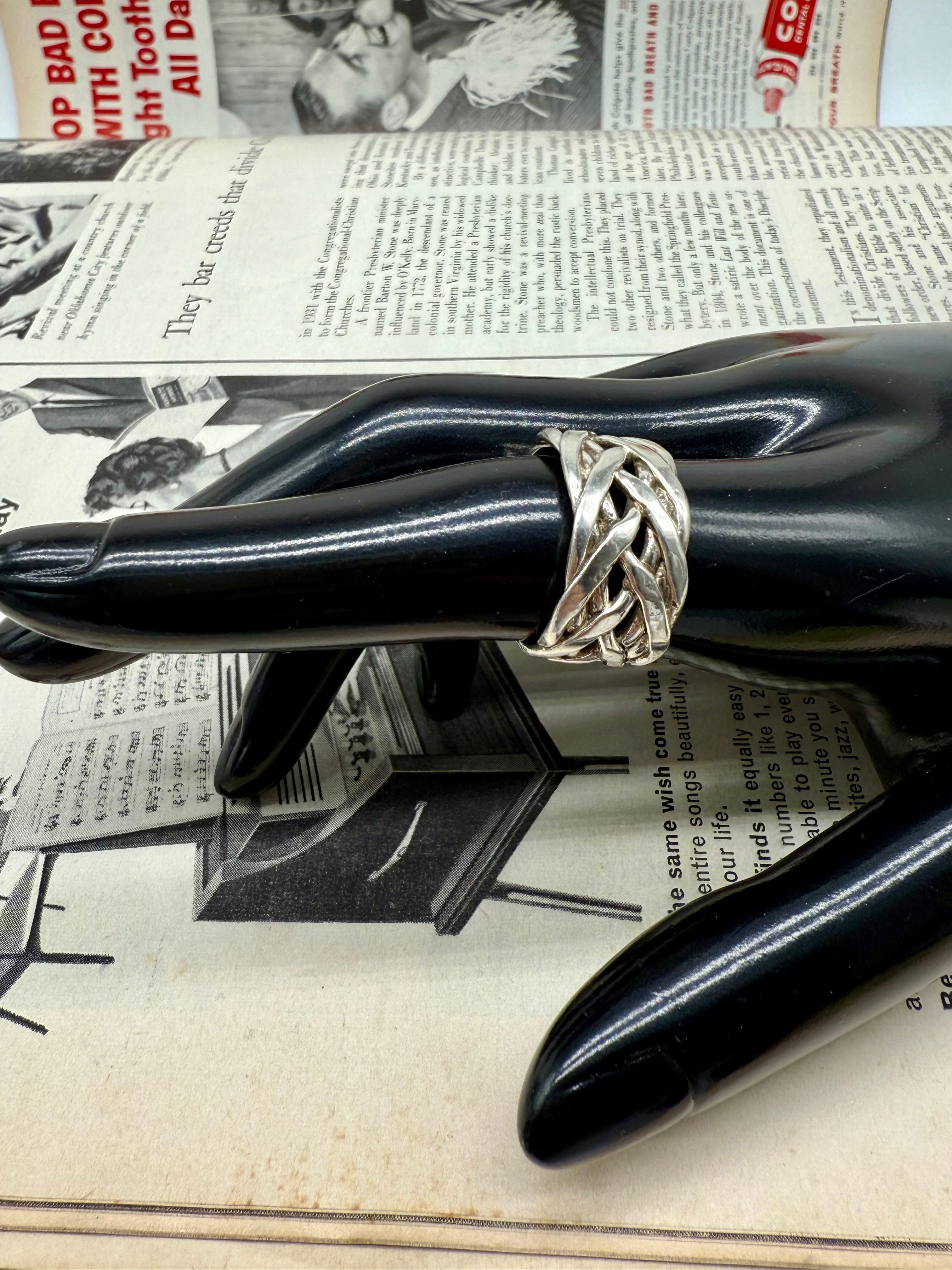 Sterling Silver Celtic Weave Ring Size 7