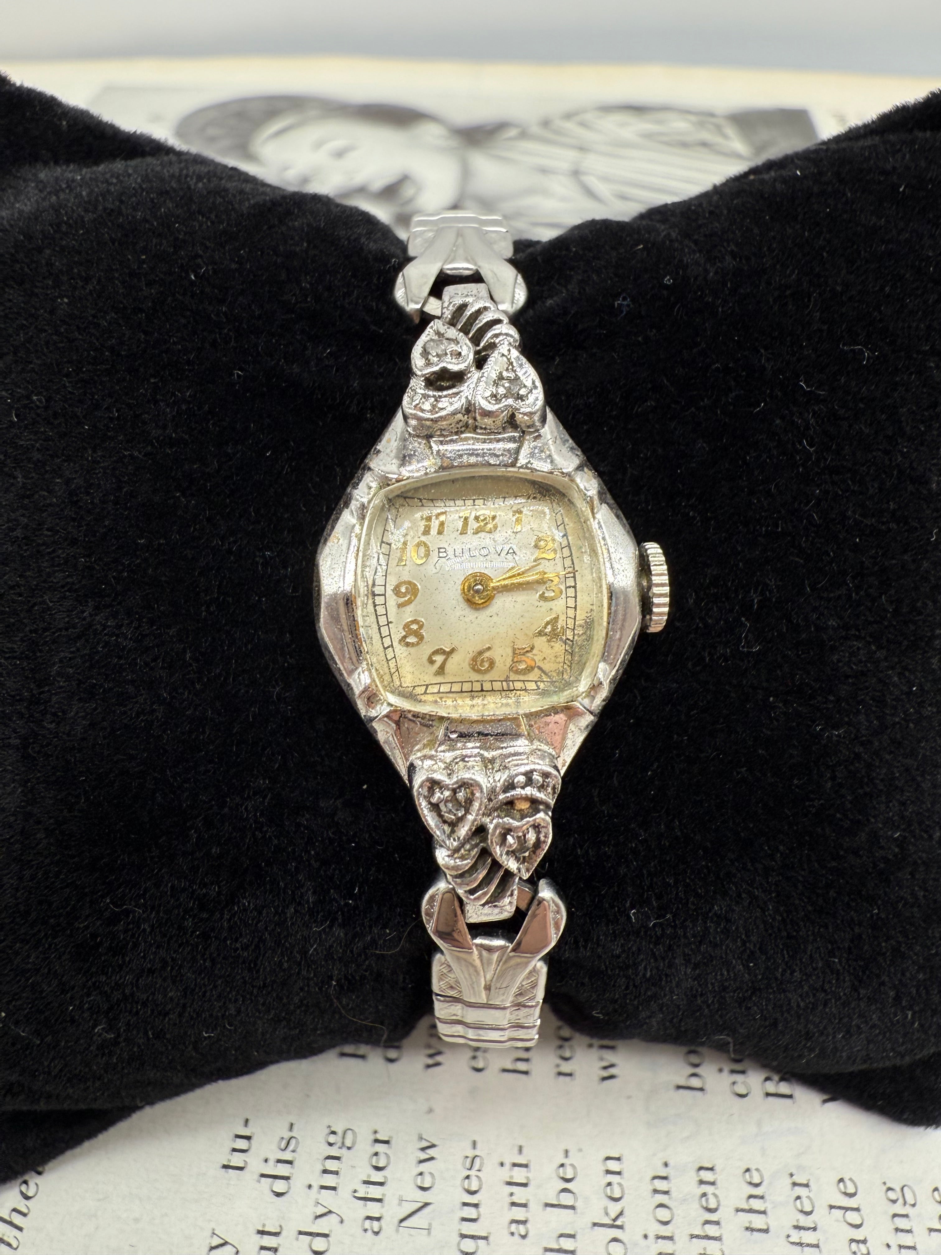 Vintage 1940's BULOVA Silver Mechanical Ladies Watch