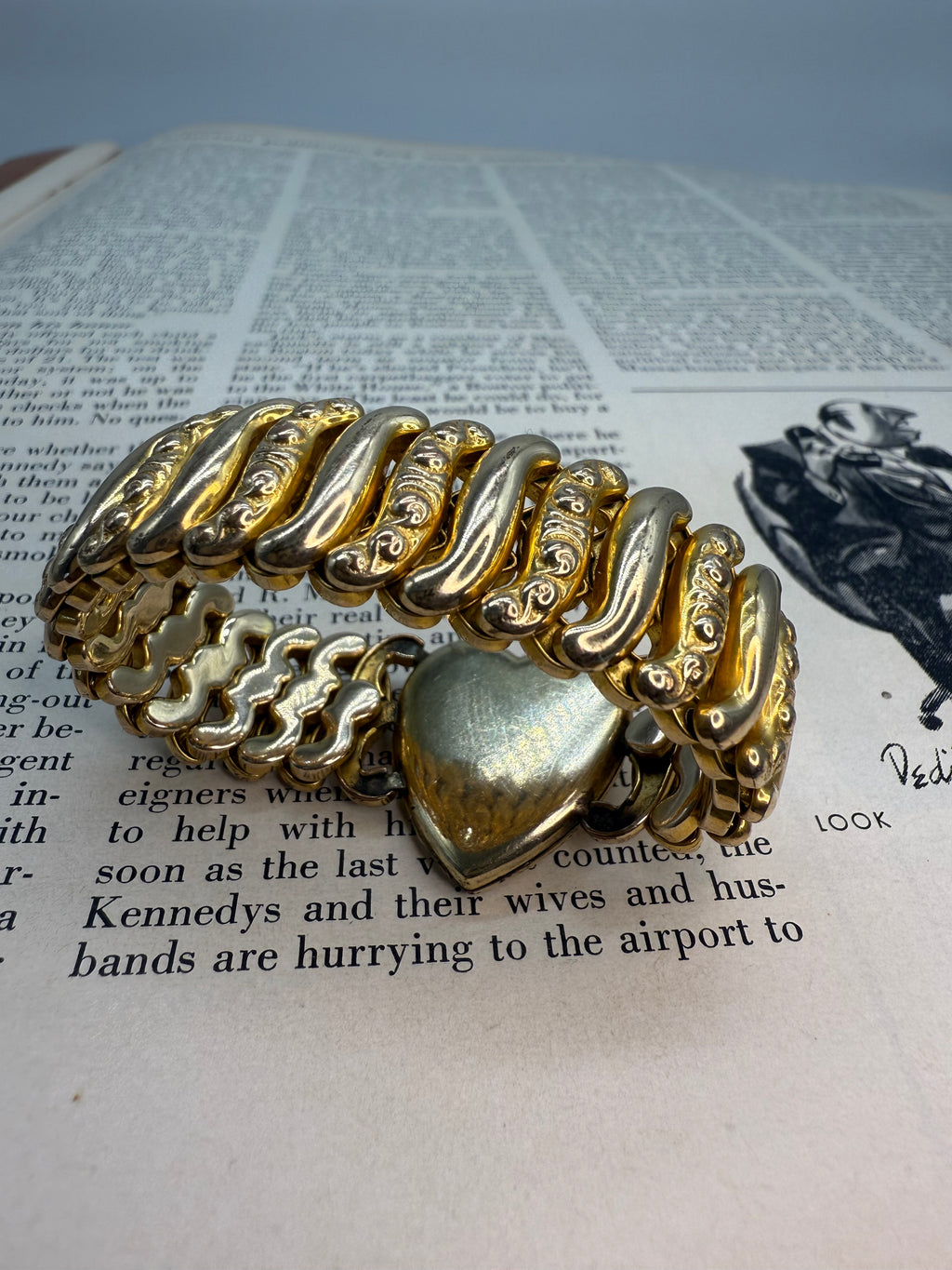 1940s American Queen Pitman & Keeler Sweetheart Expansion Bracelet