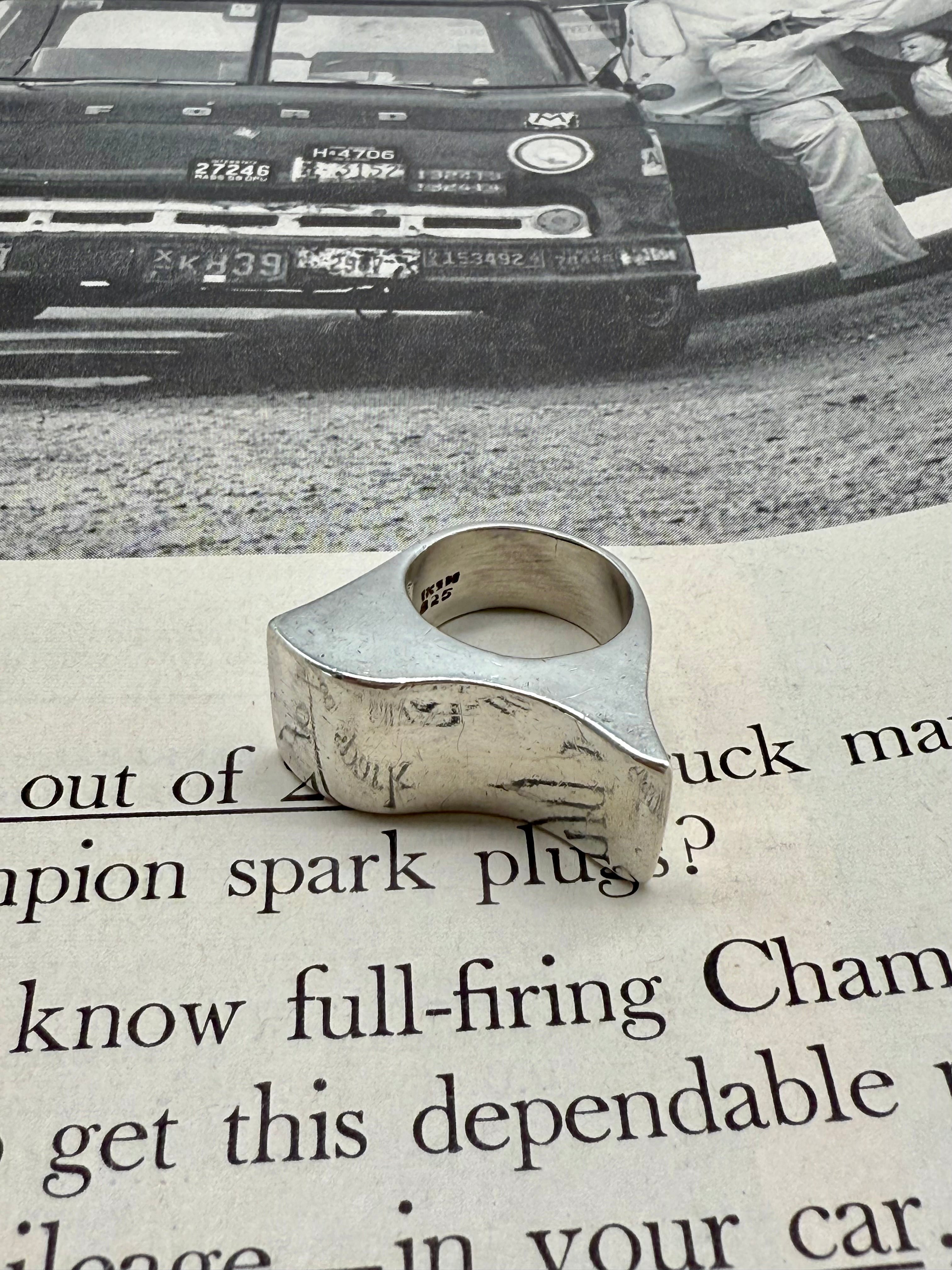 Sterling Silver Heavy Duty 25g Wave Ring Size 8