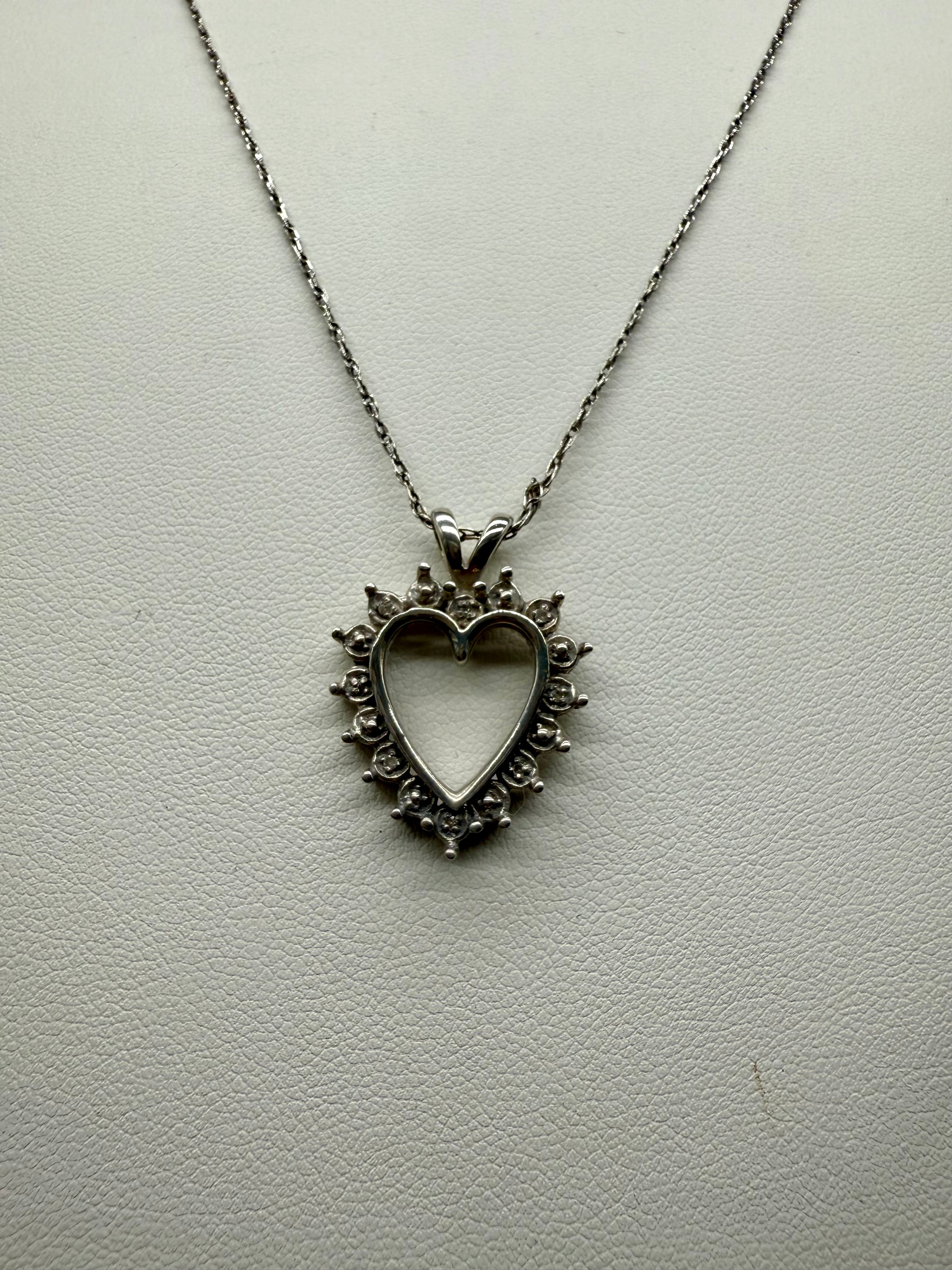 Vintage 925 Sterling Silver Heart Necklace