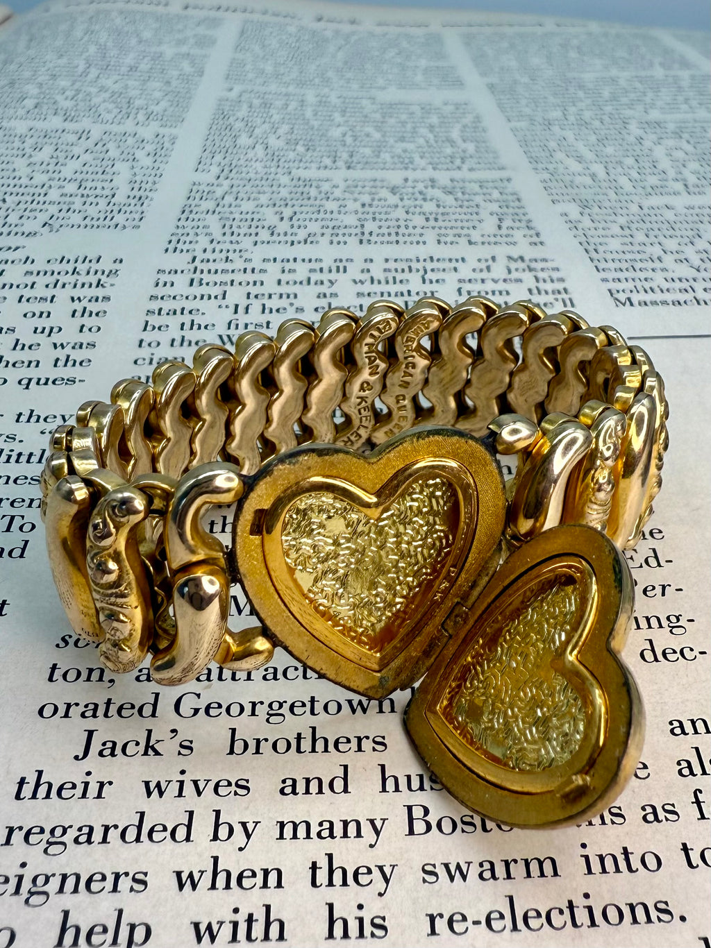 1940s American Queen Pitman & Keeler Sweetheart Expansion Bracelet